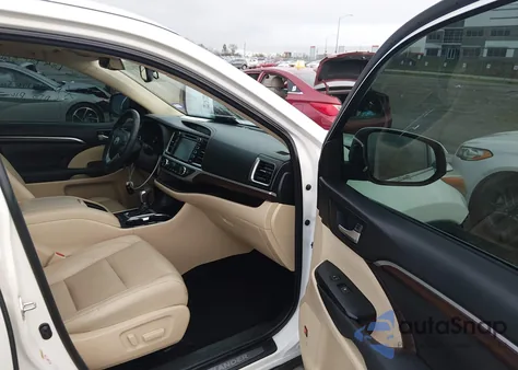 2015 Toyota Highlander Limited V6 z USA, uszkodzony, nr VIN 5TDYKRFH1FS050085